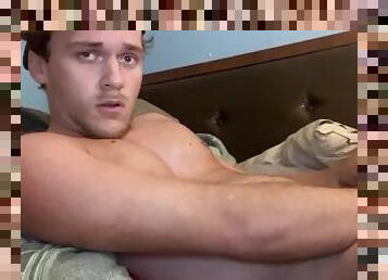 Hot Gay Guy Cumming in Bed
