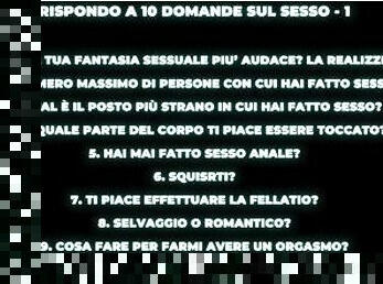 RISPONDO A 10 DOMANDE SUL SESSO - 1 La versione integrale è disponibile nei miei fetish clip store