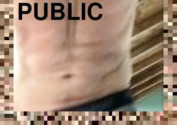 Public jerk an cum